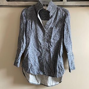 Cloth and Stone button up